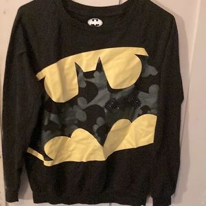 Batman sweater like new size medium